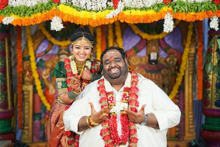 ආදරය ඉස්සරහ වයස මහත කියන්නේ ඉලක්කමක් විතරයි.