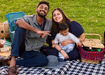 සජිත සහ බුවී ගිය විදෙස් සංචාරය