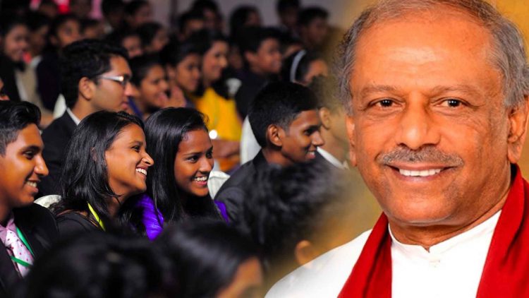 තරුණ තරුණියන්ට අගමැති දුන් පොරොන්දුව