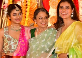 පවුලේ අය සමග දුර්ගා පූජාවට සහභාගි වූ ඉන්දීය නිළි කාජල්