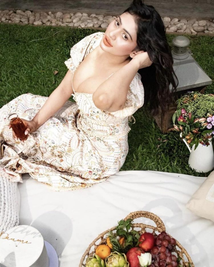 වෙනස් වූ පියුමි හංසමාලි