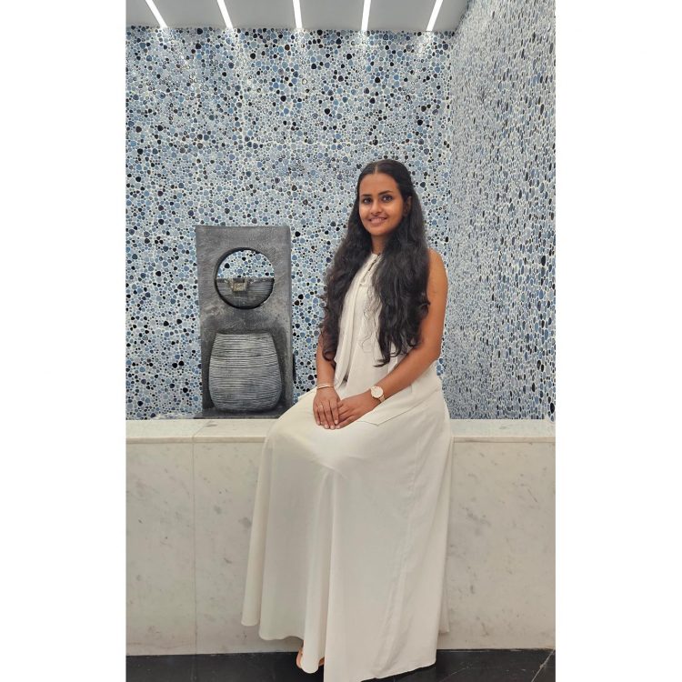 උමාලිට සම්මාන දෙකක්ම