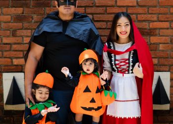 එයාලගේ Halloween