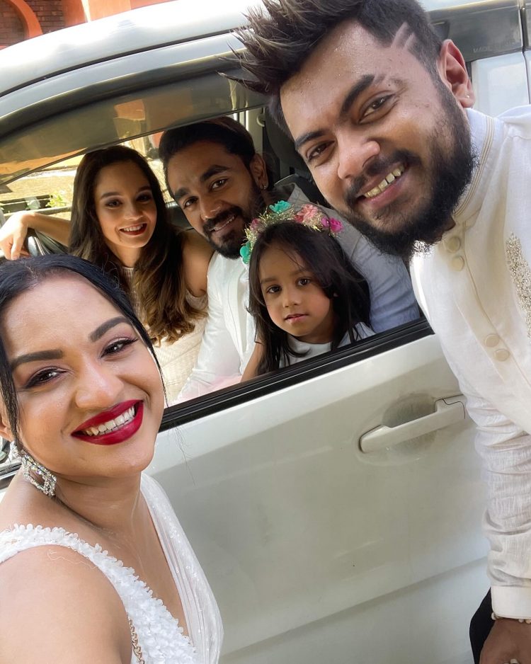 අද නම් මංගල්යම දවසක්