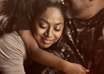 කුෂානිගේ මුළු ලෝකයම