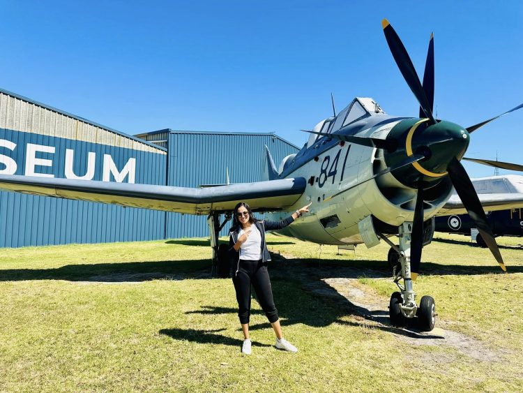 උදාරි කොහේ යන්නද මේ