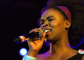 ලොවක් නැළවූ Zahara දිවි සැරිය නිම කරයි