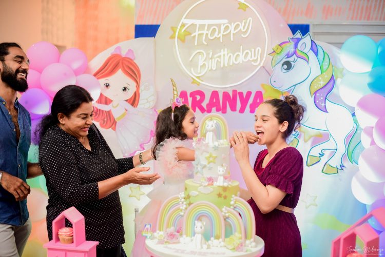 අපේ Anniversary තෑග්ග ඒ සතුට උනා