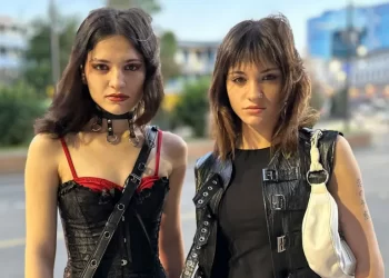 ටික්ටොක් එකේ හමු වූ උපතේ දී වෙන්වුණු නිවුන්නු