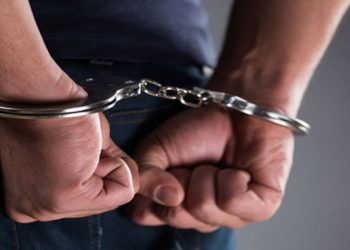 ගල්නෑව ව්‍යාජ පොලිස් නිල ඇඳුමින් අපරාධ කළ කල්ලියේ තවත් සාමාජිකයෙකු අත්අඩංගුවට