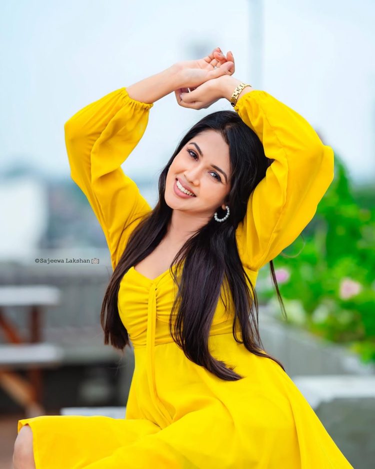 සුජානි මධුවන්ති: ‘දිල්හාරා’ සහ ‘නෙත්මි’ ඔස්සේ ප්‍රේක්ෂක හදවත් දිනූ රංගන ශිල්පිනිය!