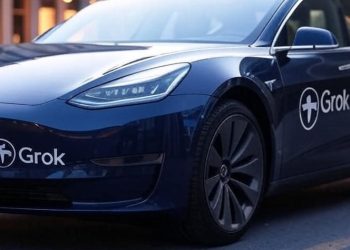 Tesla වාහනවලට Chatbot සේවාවක් – Elon Musk කියයි!