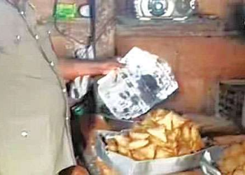 දෙහිවලින් දැවැන්ත ආහාර වැටලීමක්: නුසුදුසු ආහාර අලෙවි කළ ව්‍යාපාරිකයන් ත්‍රිත්වයකට නඩු!