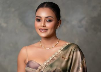 හැමදාමත් රසික හදවත්වල රැජිණ: දිනක්ෂි ප්‍රියසාද්