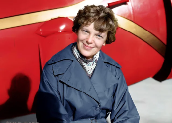 “මට තෙල් ටිකක් විතරයි තියෙන්නේ!” අහසේදී අතුරුදහන් වූ ගැහැනු වීරවරිය! ඇමීලියා එයාර්හාර්ට්ගේ අවතාර ගමන.