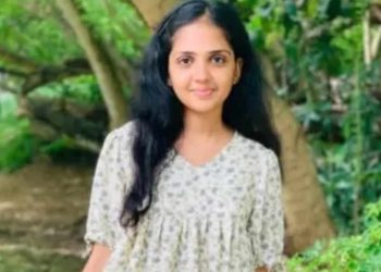 කොළඹ සරසවියේ ඉඳන් ගෙදර ආ දුව, තාත්තා එක්කම අනතුරට ලක්වෙයි! දින ගණනක් මාරයා සමග සටන් කළ නෙත්මි, අවසානයේදී ජීවිත සටනින් පරදී.