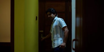 ලොකුම විරසකය අවසන්ද? ‘පිරිමි ළමයි’ කතාවෙන් අයින් කරපු උද්දික, අධ්යක්ෂක එක්ක යළි මිතුරු වෙයි? Comeback එකක් ගැන ලොකු කතාවක්!