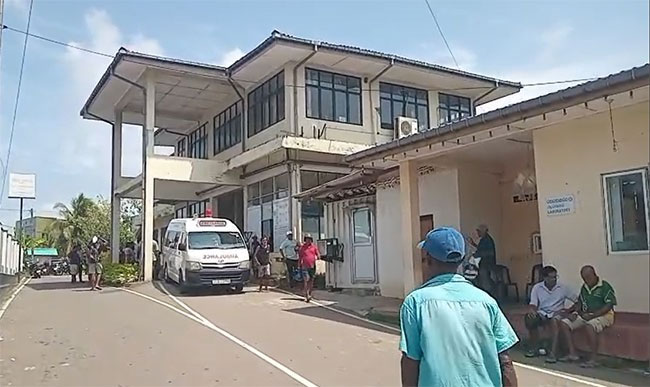 අම්බලන්ගොඩ දෙවනත් කළ වෙඩි ප්රහාරය: මෝදර දේවාල සභාපති ජීවිතක්ෂයට!